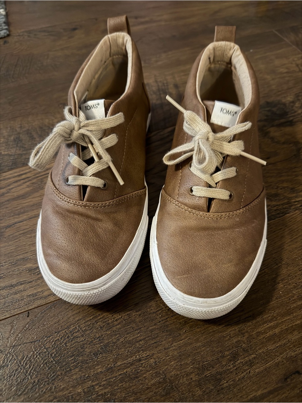 Toms Brown Leather-Look Kids Sneakers with White Soles